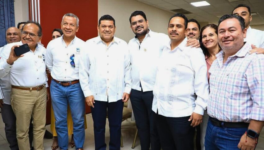 Diálogo Constructivo con el Gobernador Javier May Rodríguez y CMIC Tabasco.🤝💡